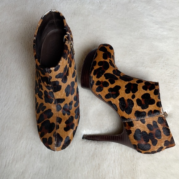 Tory Burch | Leopard Print Pony Hair Platform Ankle Booties | 8.5 - Picture 3 of 16